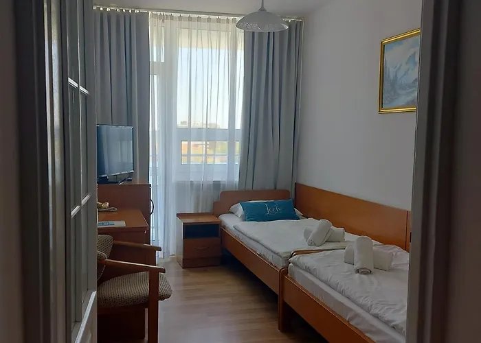 Resort Sanatorium Uzdrowiskowe Lech 3*