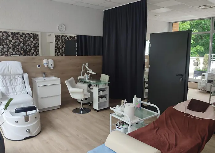 Resort Sanatorium Uzdrowiskowe Lech