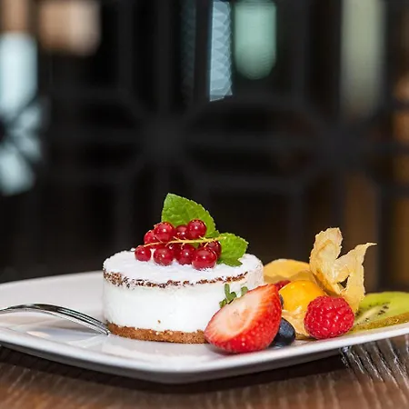 Sanatorium Uzdrowiskowe Lech קולובז'ג