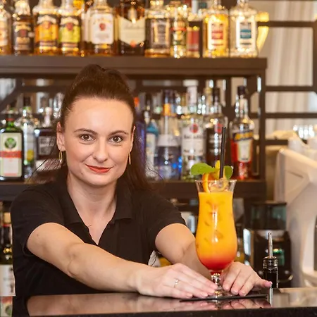 Sanatorium Uzdrowiskowe Lech קולובז'ג