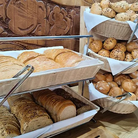 Sanatorium Uzdrowiskowe Lech 3*