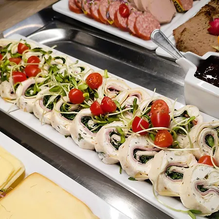 אתר נופש Sanatorium Uzdrowiskowe Lech קולובז'ג