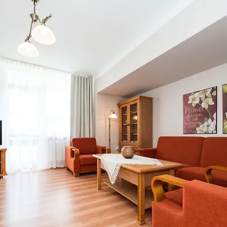 Sanatorium Uzdrowiskowe Lech 3* 코워브제크