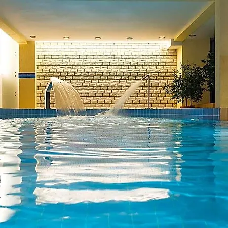 Sanatorium Uzdrowiskowe Lech 3* Kołobrzeg